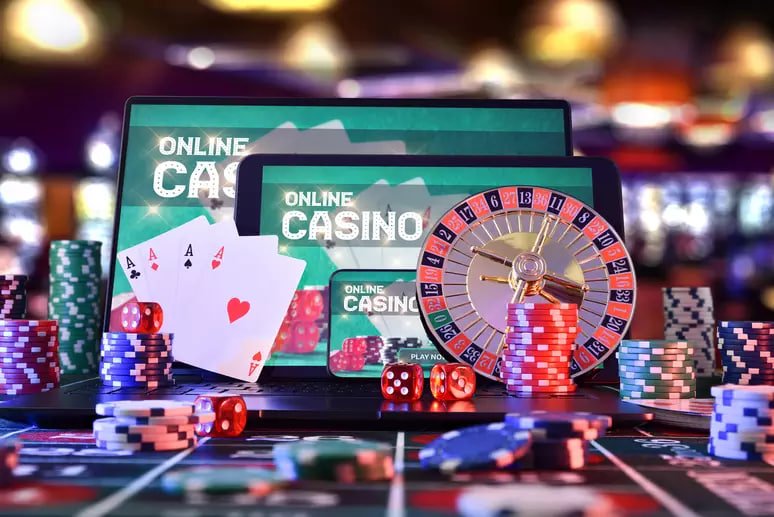 Filipino player browsing ttjl Casino games on a mobile phone